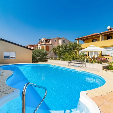 Διαμέρισμα Leko By Interhome *