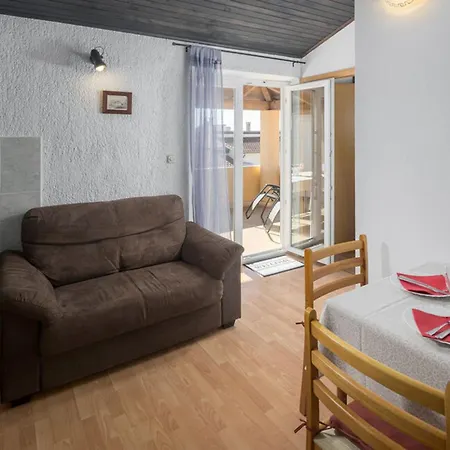 Leko By Interhome * Πόρετς