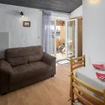 Leko By Interhome * Πόρετς